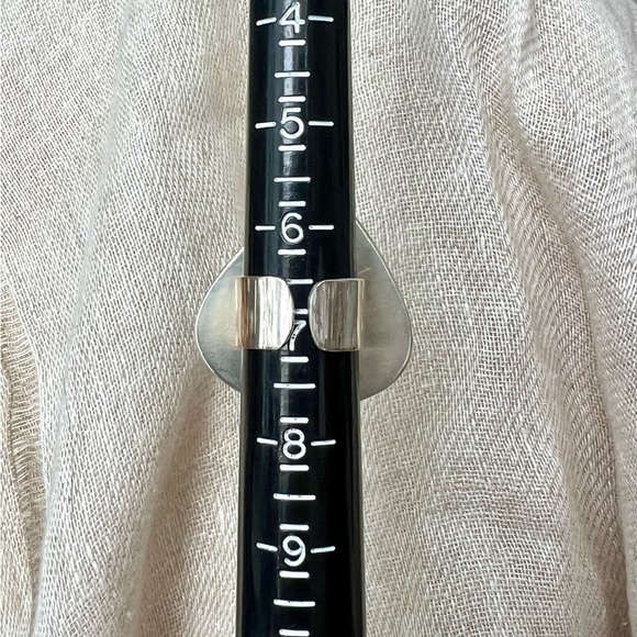 GORGEOUS Blue and Purple Labradorite Ring - Picture 11 of 11